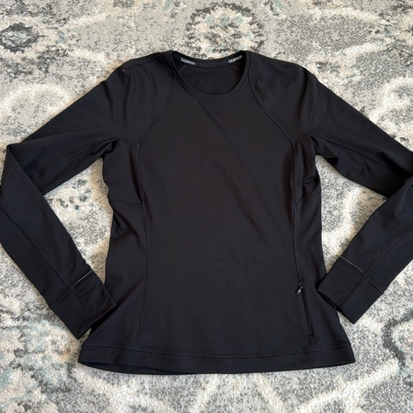 Lululemon Runderful Long Sleeve in Black - Picture 1 of 10